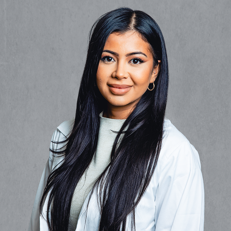 Racquel Galvan, FNP is a trusted provider at Optima Medical, specializing in preventive care and family medicine.