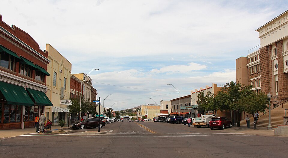 Street View of Downtown Arrowhead Near Optima Medical Primary Care Clinic in Glendale, AZ.